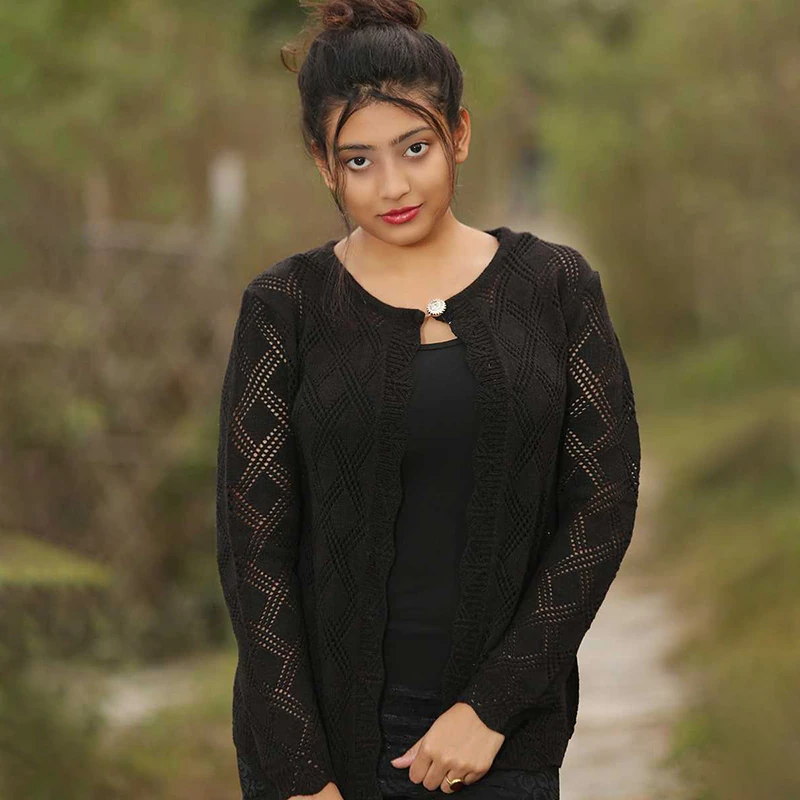 Women's Stylish Black Knit Cardigan