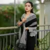 Elegant Black & Grey Winter Knit Shawl for Women - Image 3